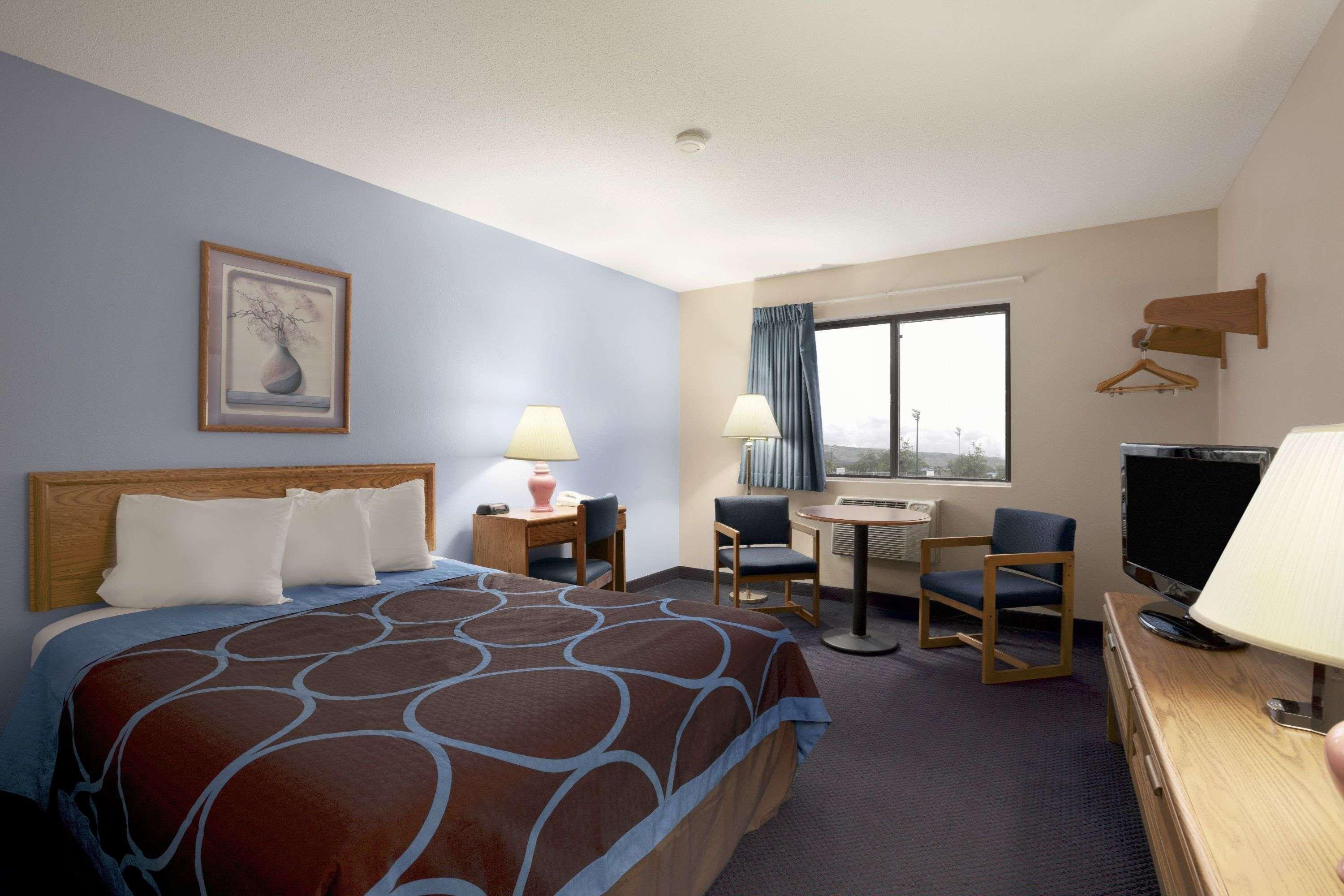 Hotel Super 8 By Wyndham Cromwell/Middletown Extérieur photo