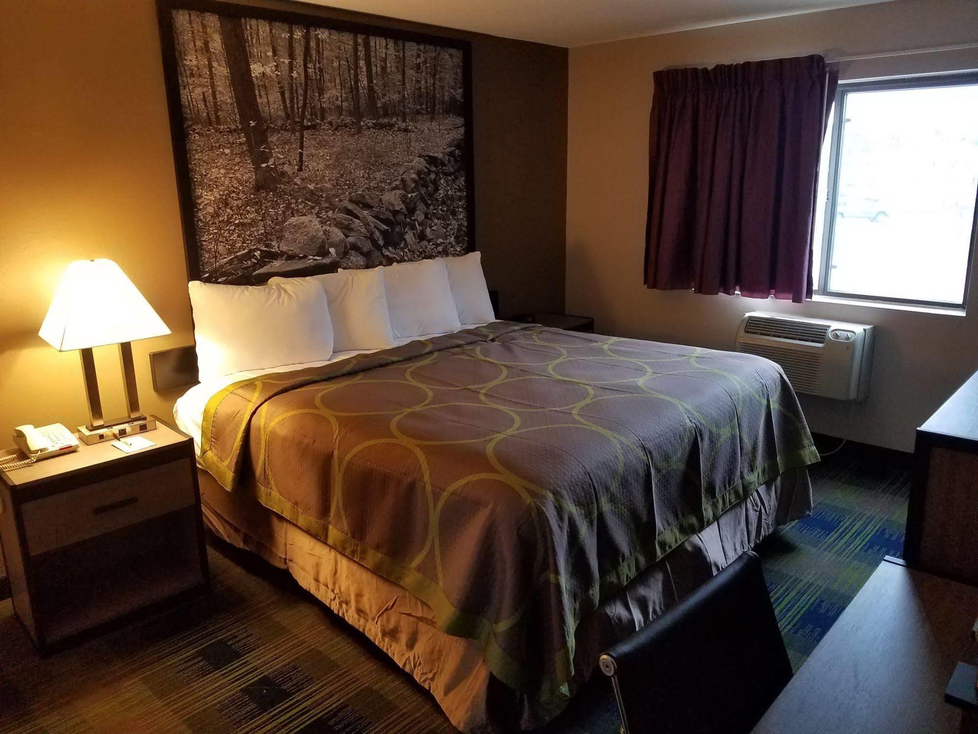 Hotel Super 8 By Wyndham Cromwell/Middletown Extérieur photo