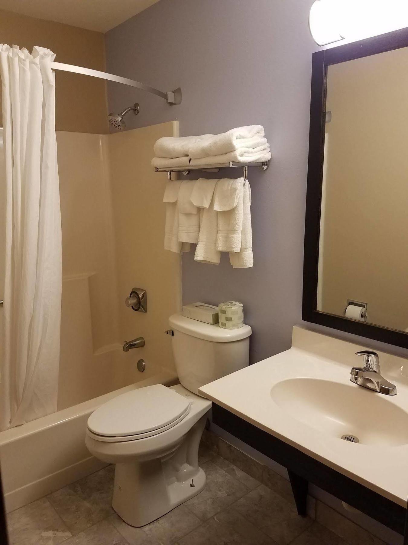 Hotel Super 8 By Wyndham Cromwell/Middletown Extérieur photo