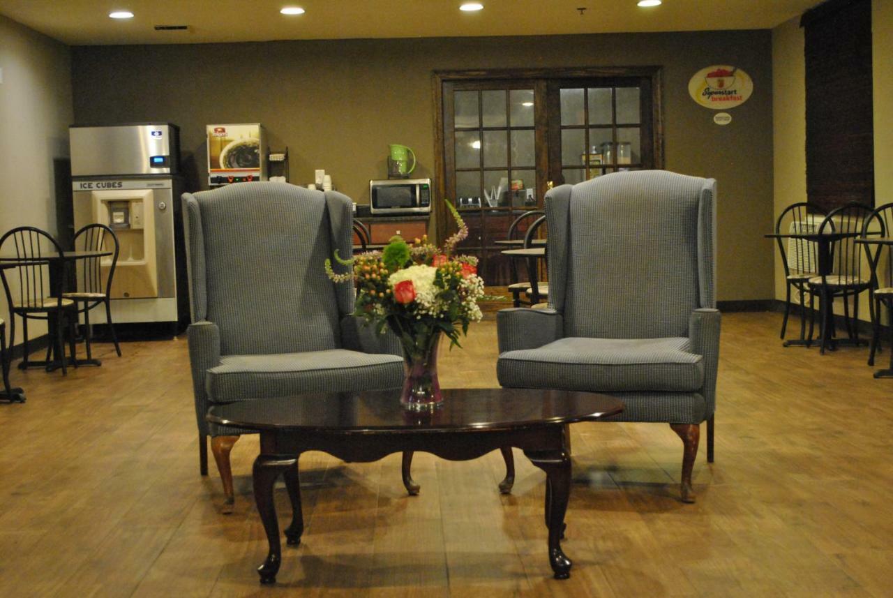 Hotel Super 8 By Wyndham Cromwell/Middletown Extérieur photo